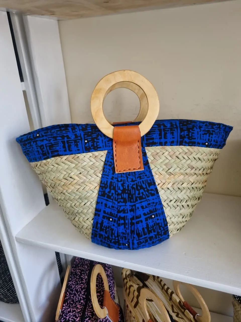 Blue Kikapu